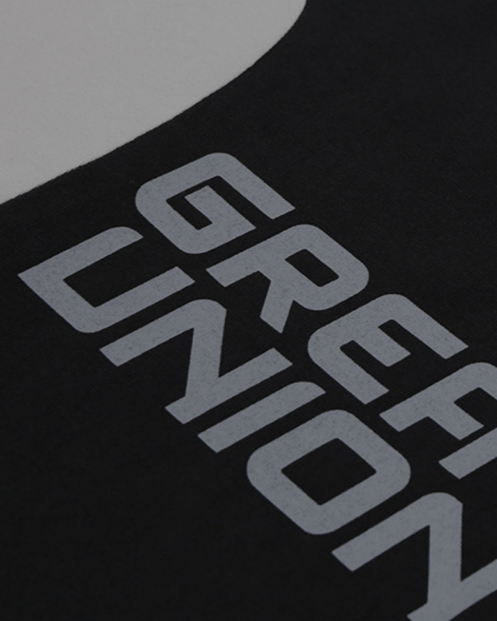 Dynamic Curve Panel Athletic Tee