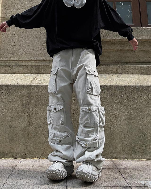 Multi-Pocket Straight-Leg Workwear Jeans