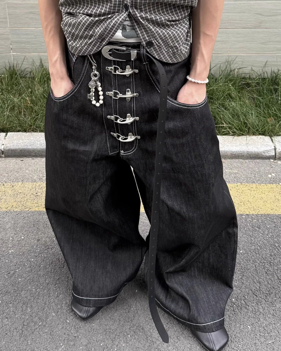 Vintage Buckle Baggy Denim Pants