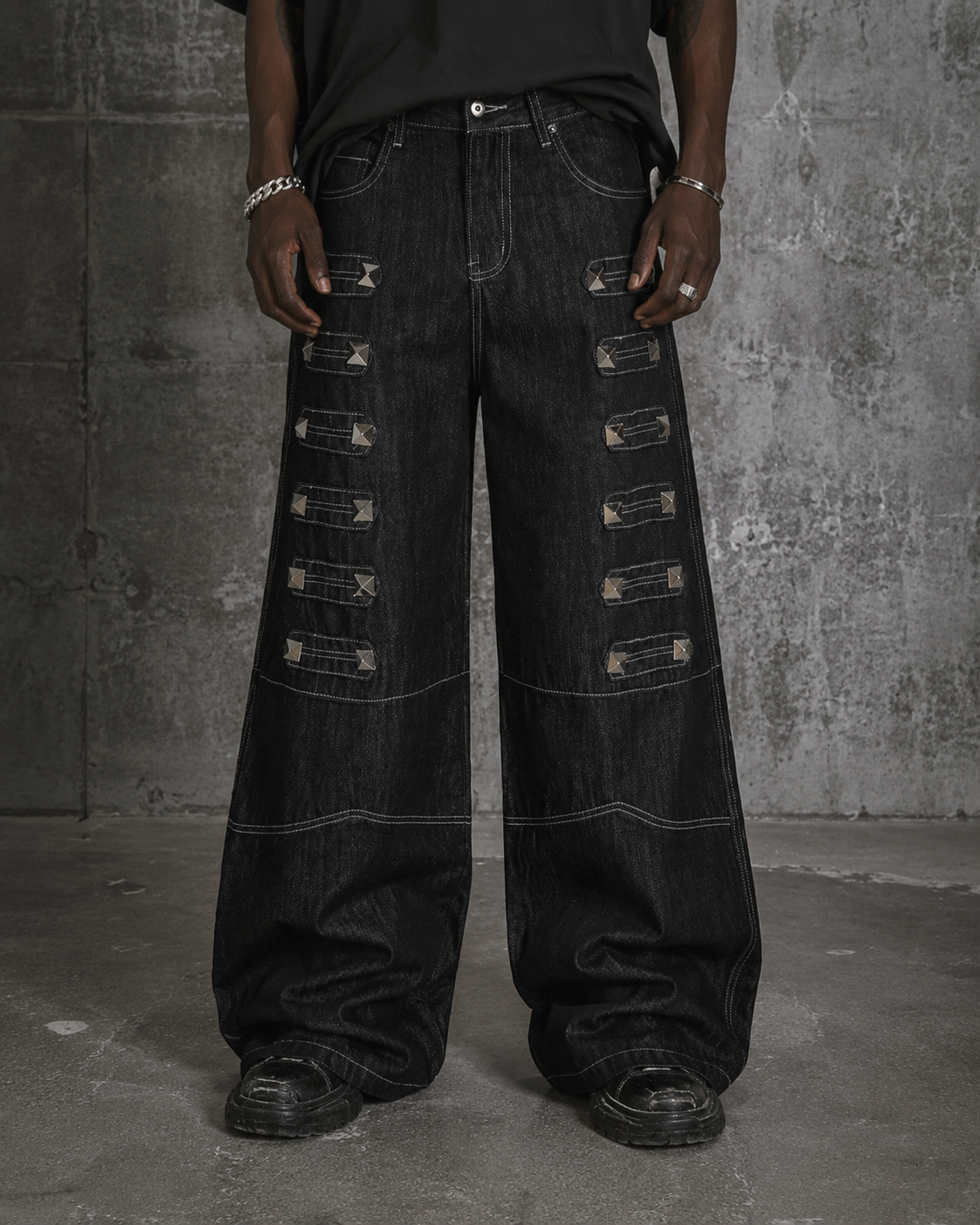 Grommet Detail Wide Leg Denim Pants