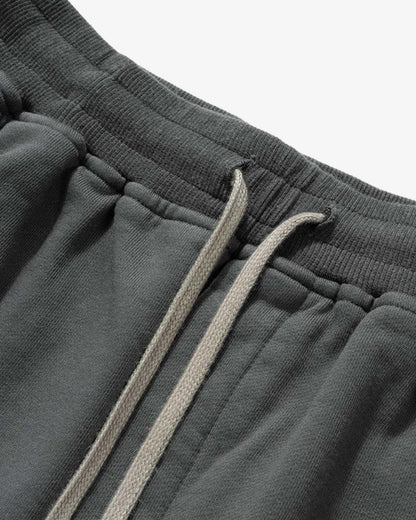 Minimal Zipper Detail Street Shorts